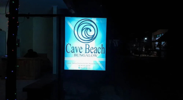 Cave Beach Bungalow