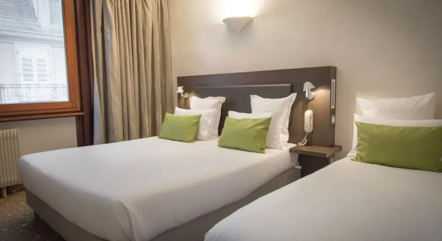 Трёхместный номер Classic Hôtel Restaurant Vaillant proche Europapark