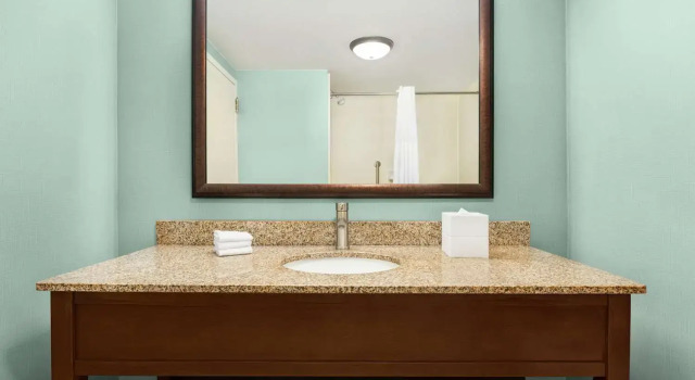 Номер Standard oceanfront Hampton Inn & Suites Outer Banks/Corolla