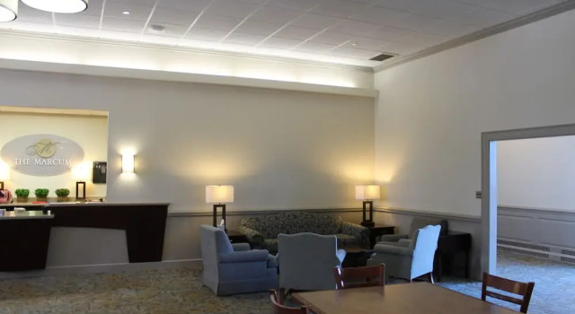 The Marcum Hotel & Conference Center, Rezerwuj Hotel Hotele w Oxford ze śniadaniem, Śniadanie