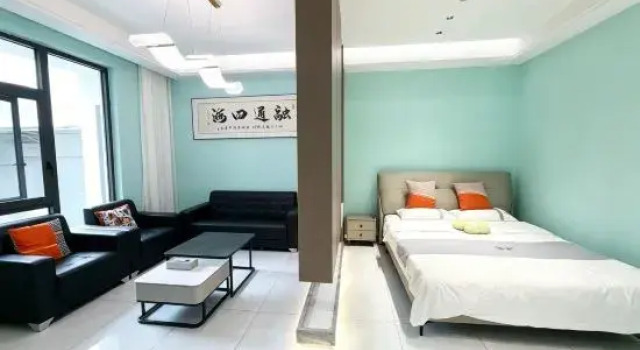 Люкс Ruili Secluded Homestay
