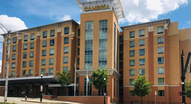 Cambria Hotel Pittsburgh - Downtown, Забронировать Отель Отели Питтсбурга с парковкой, рядом с Western Pennsylvania Sports Museum, Парковка