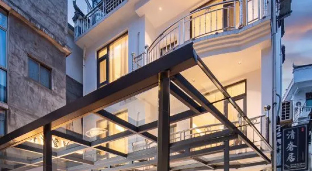 Wuyuan Qing Luxury Homestay, Prenota Hotel Shangrao Jiangxi