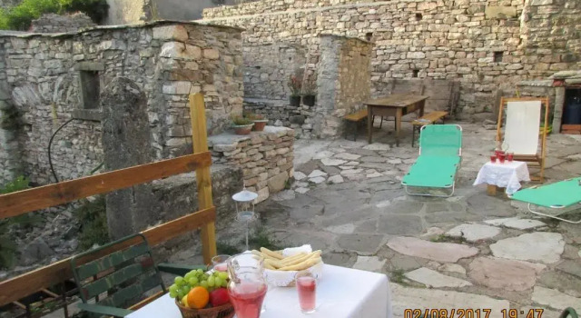 Viandanti, Artisti e Sognatori, Buchen Sie Hotel Comano 