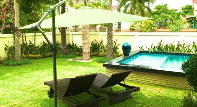 Nonthaburi Luxury Pool Villa, Rezervovat Vila Vily v Sai Ma, Vila