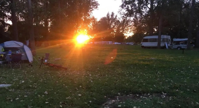 Тент Tóparti Camping