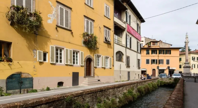 Апартаменты Casa Janca in Lucca With 1 Bedrooms and 2 Bathrooms