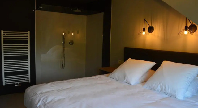 Номер Comfort Hotel La Heid des Pairs