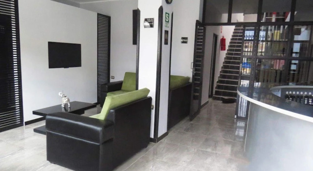 Jer`s Hostal, Prenota Ostello Tumbes Perù