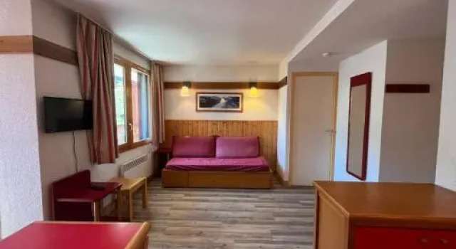 Apartment Doronic 835, Забронировать Апартаменты/квартира Отели Ла-Плань-Тарантез с парковкой, рядом с Горнолыжный подъемник Фуниплань Гранд Рошет, Парковка