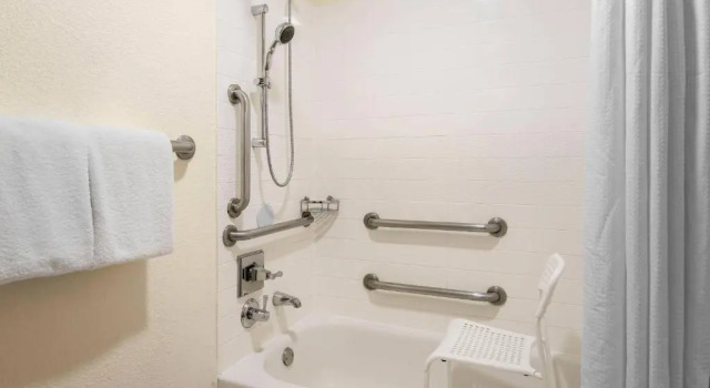 Четырёхместный номер Standard Fairfield Inn and Suites by Marriott Tampa Brandon