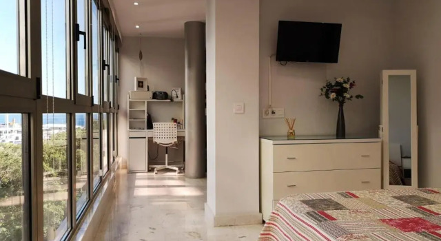 Marina Suite, Забронировать Отель Отели Санта-Крус-де-Тенерифе с бассейном, рядом с Парк Гарсии Санабриа, Бассейн