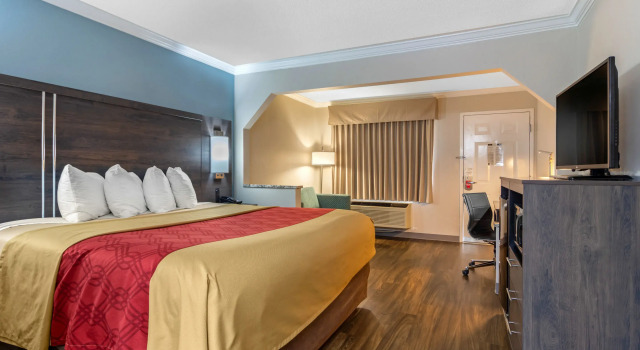Econo Lodge Byron, Boek Hotel Hotels in Georgia met parkeren, Parkeren