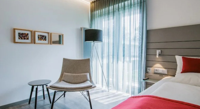 Одноместный номер Standard с балконом Schlosshotel Monrepos