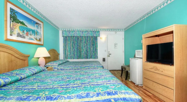 Четырёхместный номер Standard Morro Bay Sandpiper Inn