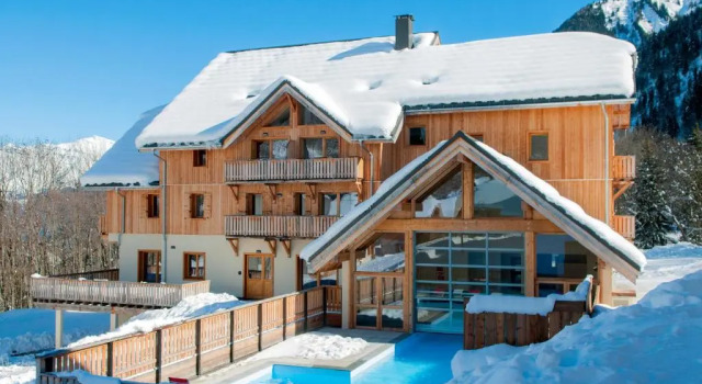 Goélia Les Chalets de Belledonne, Забронировать Шале Виллы Овернь-Рона-Альпы, Вилла