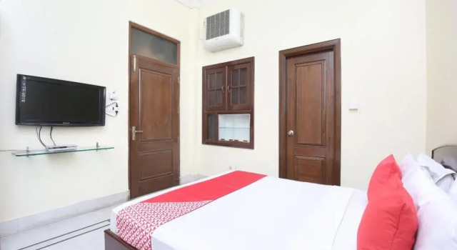 Dhingra Residency by OYO Rooms