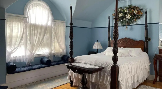 Люкс Superior Marshlands Inn