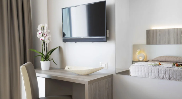 Трёхместный номер Standard с балконом Forte 2 Hotel