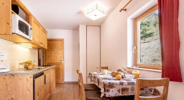 Двухместные апартаменты с балконом Madame Vacances Residence Les Fermes de Saint Sorlin