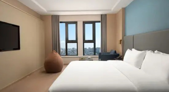 Люкс Executive Days Wyndham Beihai Heju Hotel (Beihai Station)