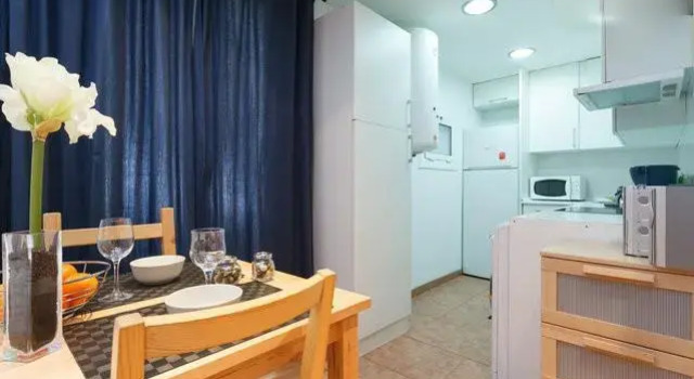 Eixample Studio, Забронировать Апартаменты/квартира Эшампле Барселона, рядом с Eixample Theatre