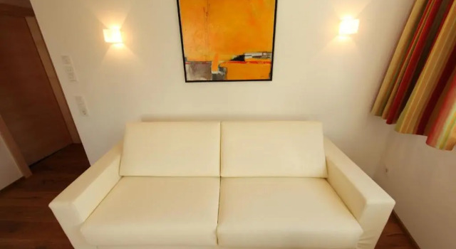 Апартаменты c 1 комнатой Die Dorfvilla - Includes Tauern Spa Kaprun Wellness Access 13 km away