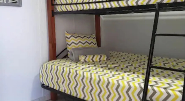 Апартаменты с красивым видом из окна Breezy Beachfront apt. View of Paradise