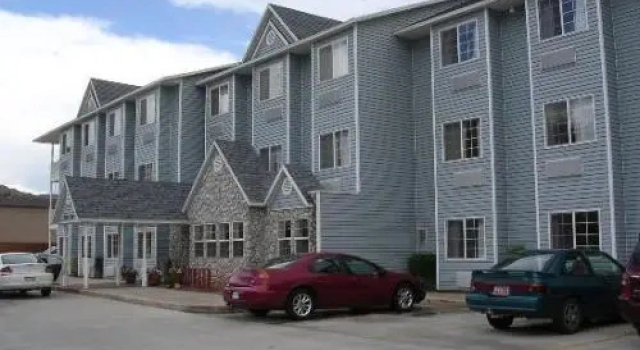 Двухместный полулюкс Standard River Canyon Lodge