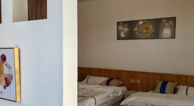 Chenxia Thousand  Mirror Snow · 360° Shika Snow Mountain Delight  Guesthouse (Dukezong  Branch)