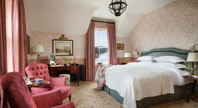 Двухместный номер Classic с видом на реку Ballynahinch Castle Hotel