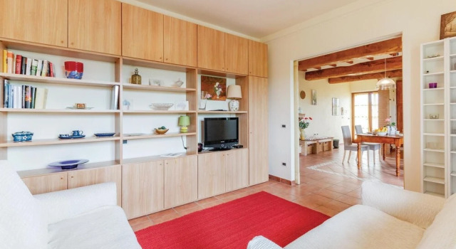 Il Gelsomino, Buchen Sie Ferienwohnung Hotels in Elsa-Tal mit Parkplatz, Parkplätze