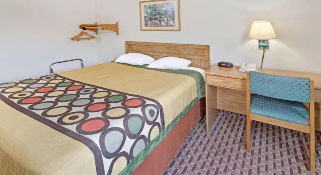 Номер Standard Super 8 by Wyndham Canonsburg/Pittsburgh Area
