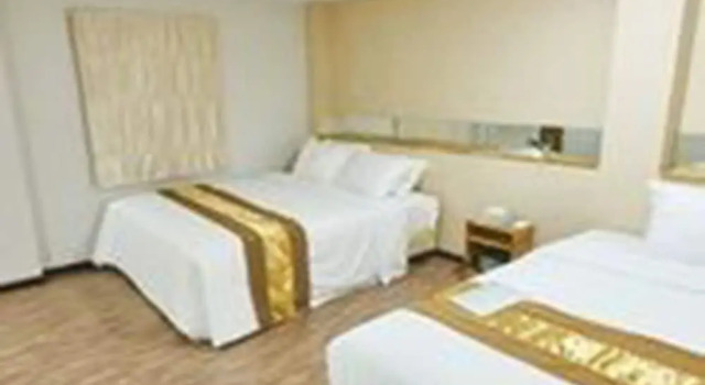 Семейный номер Standard Shin Ye Htut Hotel