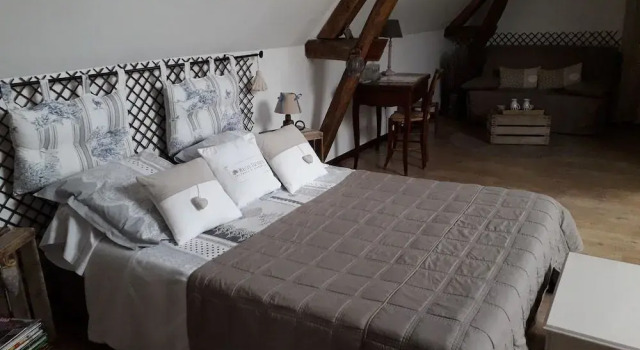 Chambres d'Hotes le Secret de la Conte, Rezervovat Hotel Souvigné Centre