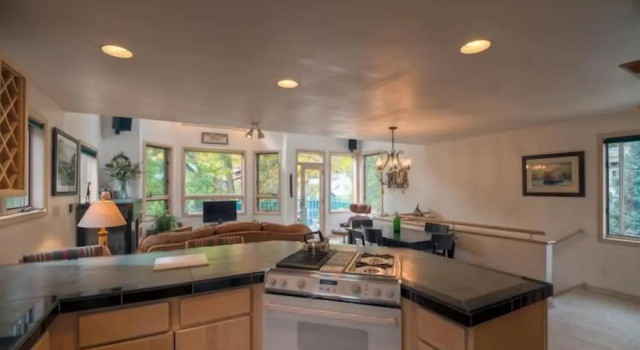 Номер Standard Madison Pacific 1 Bedroom Condo By Accommodations in Telluride