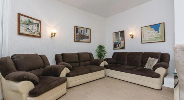 Amazing Home in Kozino With Wifi and 5 Bedrooms