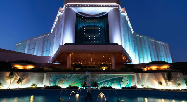 The Ritz-Carlton, Bahrain