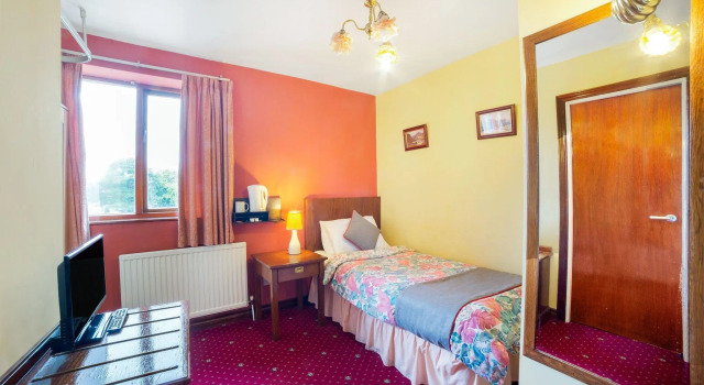 Одноместный номер Standard Royal Hotel