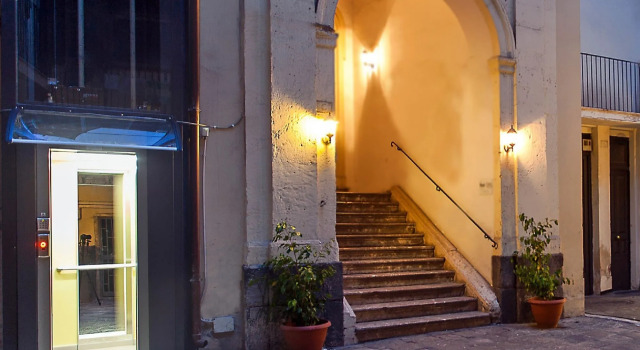 Suite Inn Catania, Забронировать Отель Катания Сицилия, рядом с Городской музей Беллини