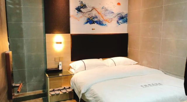 Номер Deluxe Shenzhen Hualian Boutique Hotel