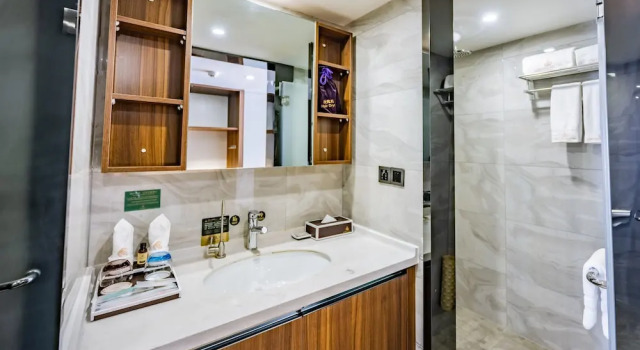 Номер Business Kunming Xingyao Hotel