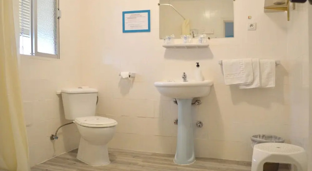 Трёхместный номер Standard Hostal Altamar