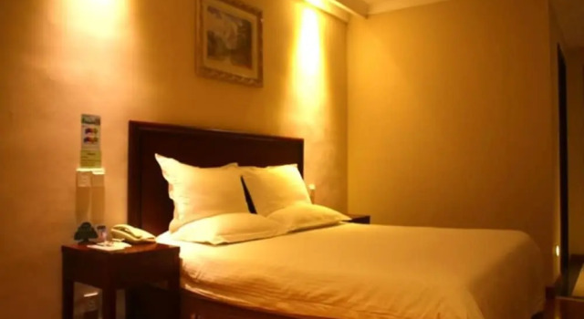 Номер Standard GreenTree Inn Shandong Liaocheng Chiping East Huixin Road Business Hotel