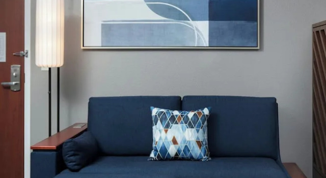 Полулюкс Courtyard by Marriott Wichita at Old Town