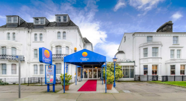 The Dolphin Hotel