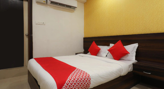 OYO 14194 Hotel Deccan Lodging and Boarding, Rezerwuj Hotel Hajdarabad 