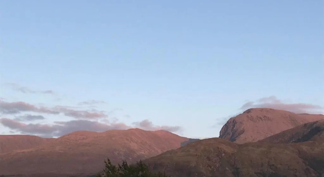 Ramblers Rest Modern Cottage-Perfect Views of Ben Nevis, Забронировать Отель Форт-Уильям Road to the Isles, рядом с Замок Инверлохи