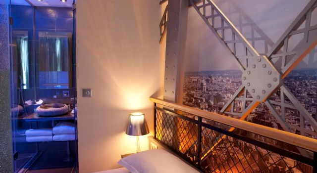 Двухместный номер Eiffel Tower Spa Bath Secret de Paris - Hotel & Spa