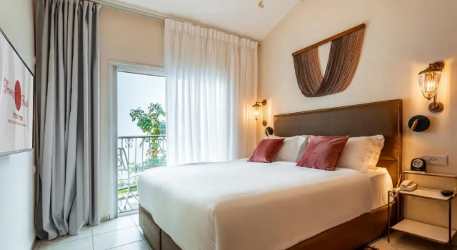 Двухместный номер Superior с видом на горы Amirey Hagalil Boutique Hotel